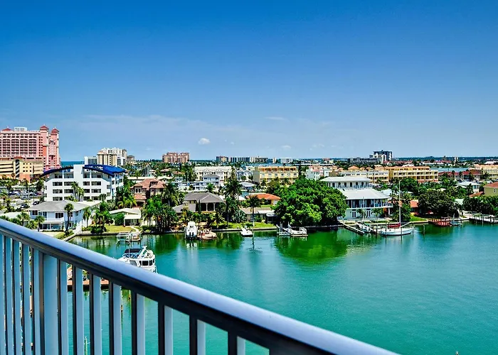 Harborview Grande 700 Waterfront *